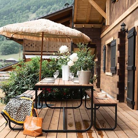 Le Petit Chalet De 蒙特里永 外观 照片