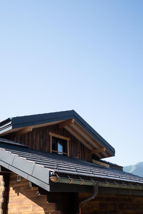 Le Petit Chalet De 蒙特里永 外观 照片