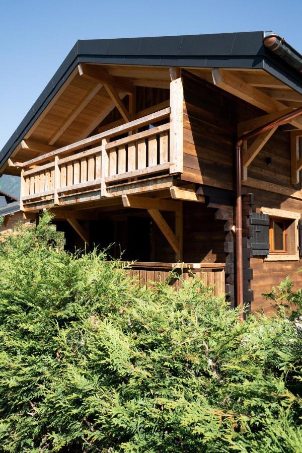 Le Petit Chalet De 蒙特里永 外观 照片