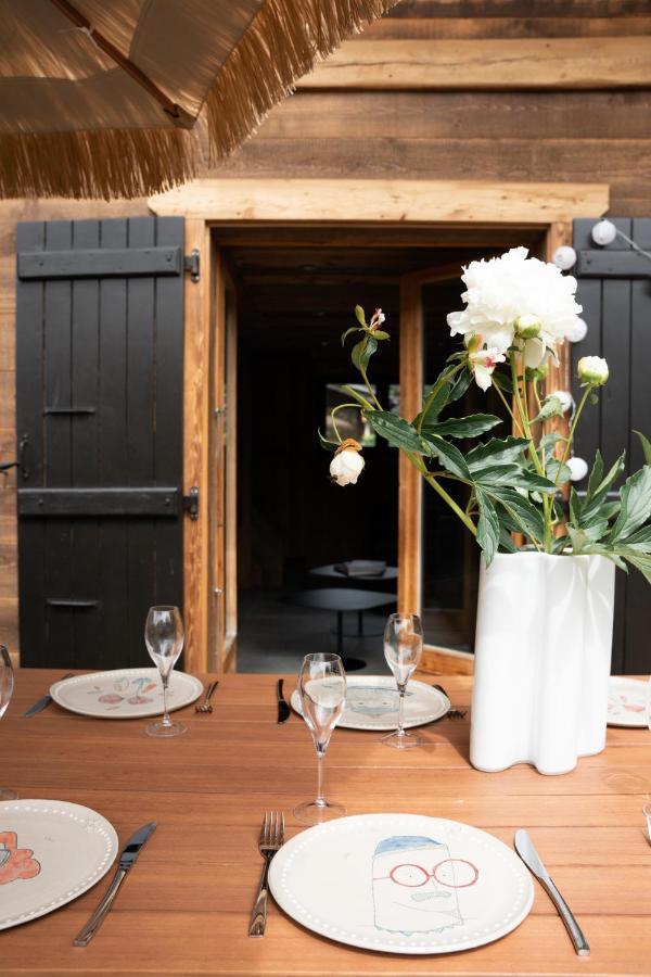 Le Petit Chalet De 蒙特里永 外观 照片